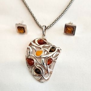 Sterling Amber Pendant & Earrings 18"